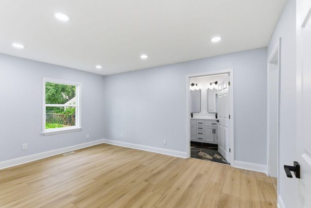 636 Stratford Drive, Lexington, KY 40503