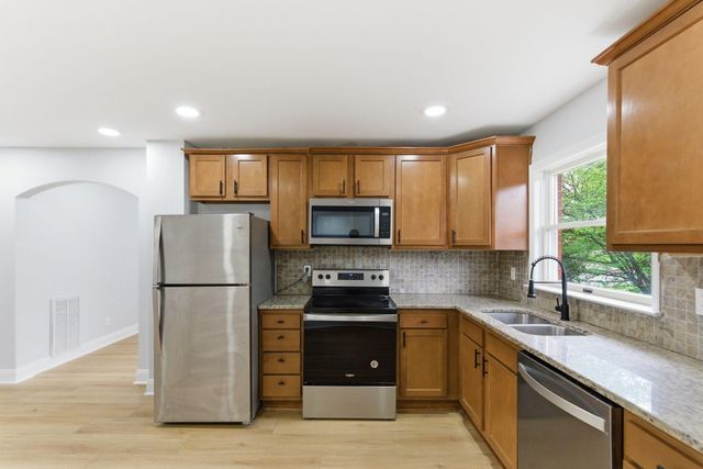 636 Stratford Drive, Lexington, KY 40503