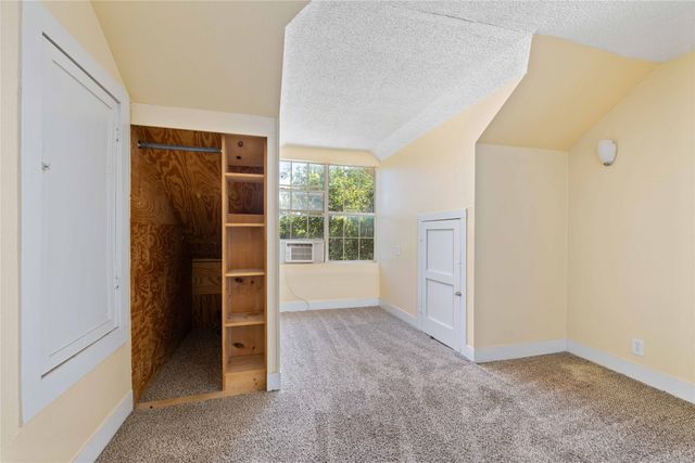 1417 Durham Avenue, Brownwood, TX 76801