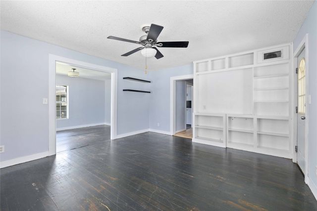 1417 Durham Avenue, Brownwood, TX 76801