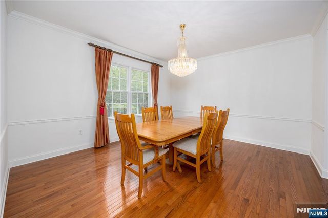 8 Overlook Drive, Riverdale Borough, NJ 07457