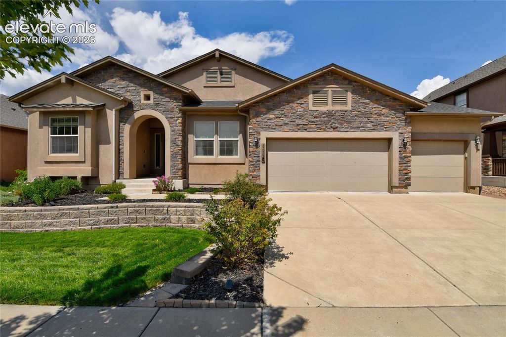 1118 Spectrum Loop, Colorado Springs, CO 80921 — photo 2