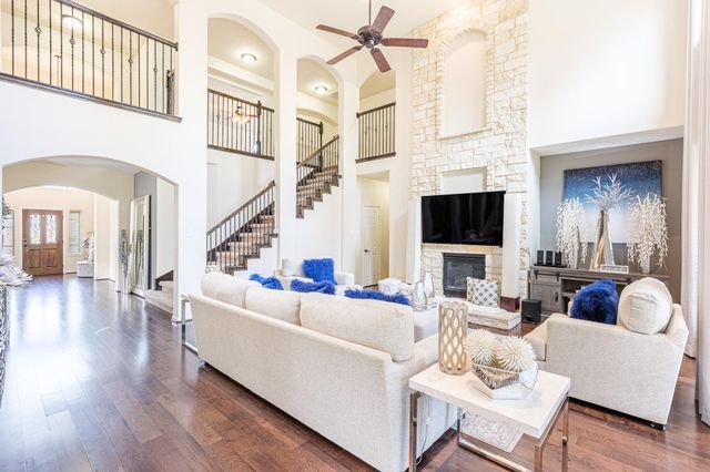 22618 Pineleigh Ct, Tomball, TX 77375