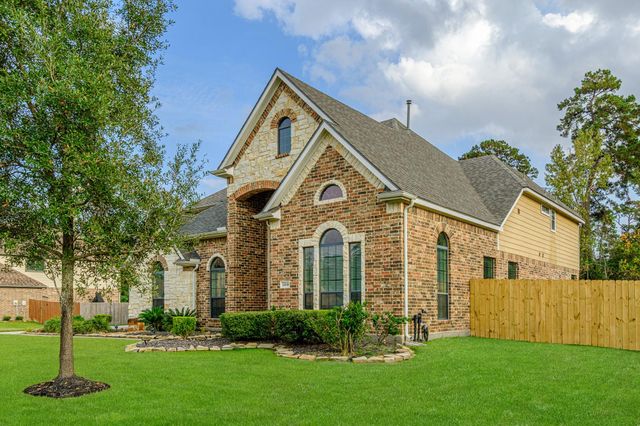 22618 Pineleigh Ct, Tomball, TX 77375