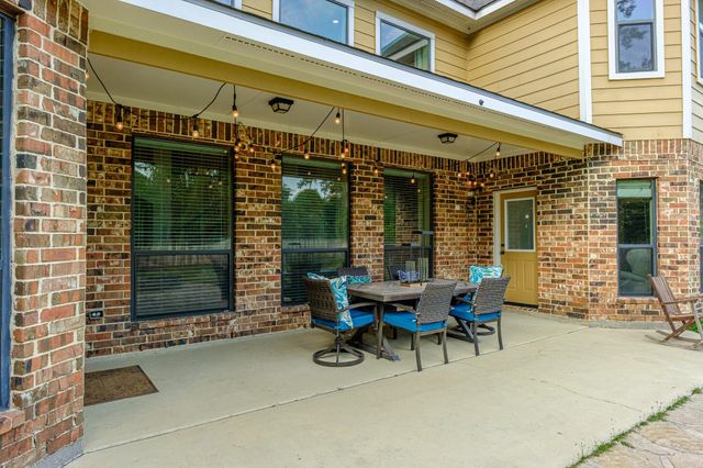 22618 Pineleigh Ct, Tomball, TX 77375