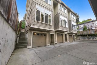 102 W Florentia Street #A, Seattle, WA 98109