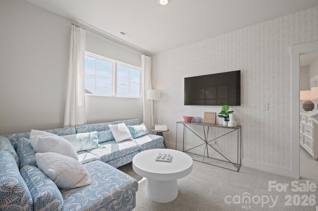 9721 Munsing Drive, Charlotte, NC 28269