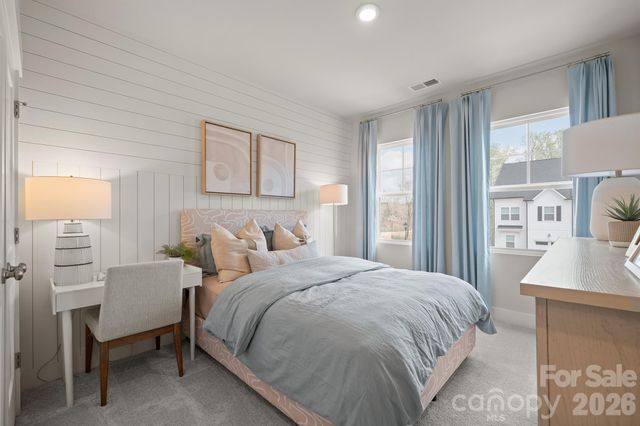 9721 Munsing Drive, Charlotte, NC 28269