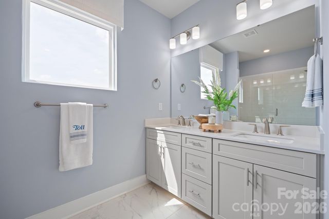 9721 Munsing Drive, Charlotte, NC 28269