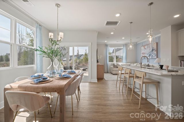 9721 Munsing Drive, Charlotte, NC 28269