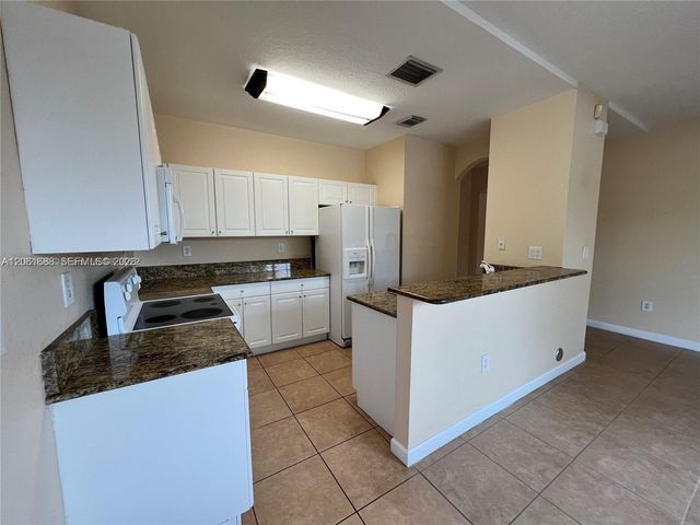 9249 SW 227th Street 2-22, Cutler Bay, FL 33190
