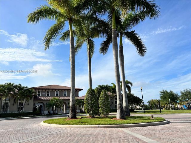 9249 SW 227th Street 2-22, Cutler Bay, FL 33190