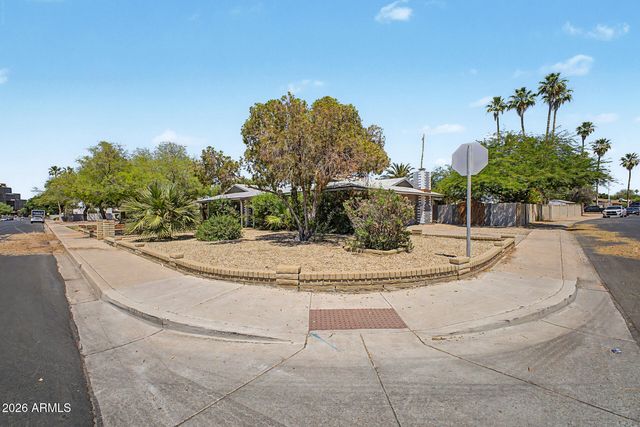 3527 S OAK Street, Tempe, AZ 85282