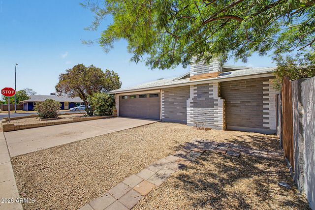 3527 S OAK Street, Tempe, AZ 85282