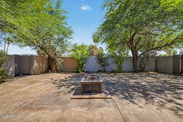 3527 S OAK Street, Tempe, AZ 85282