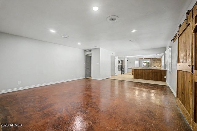 3527 S OAK Street, Tempe, AZ 85282
