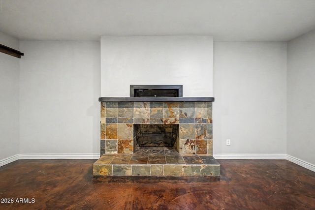 3527 S OAK Street, Tempe, AZ 85282
