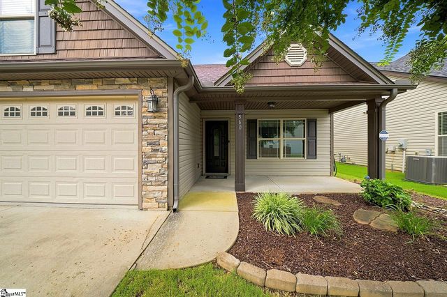 560 Semillon Lane, Moore, SC 29369