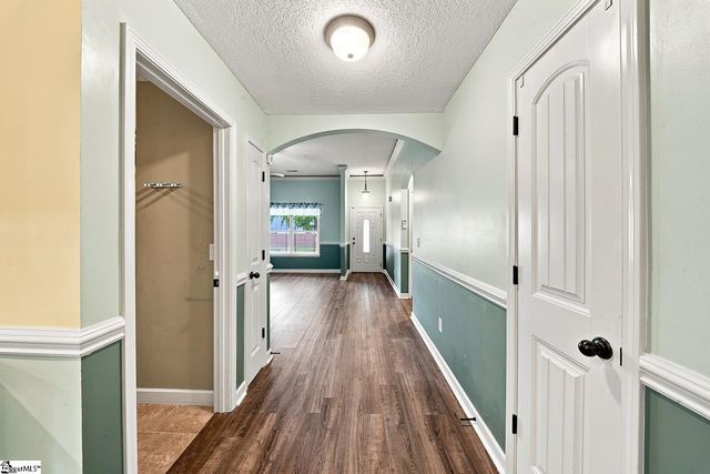 560 Semillon Lane, Moore, SC 29369
