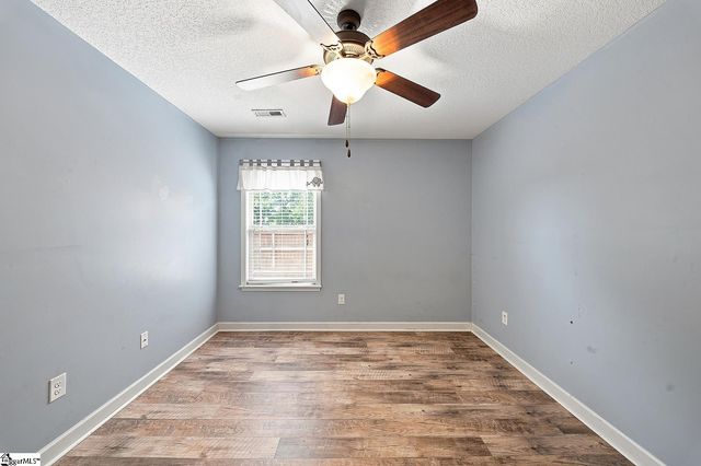 560 Semillon Lane, Moore, SC 29369