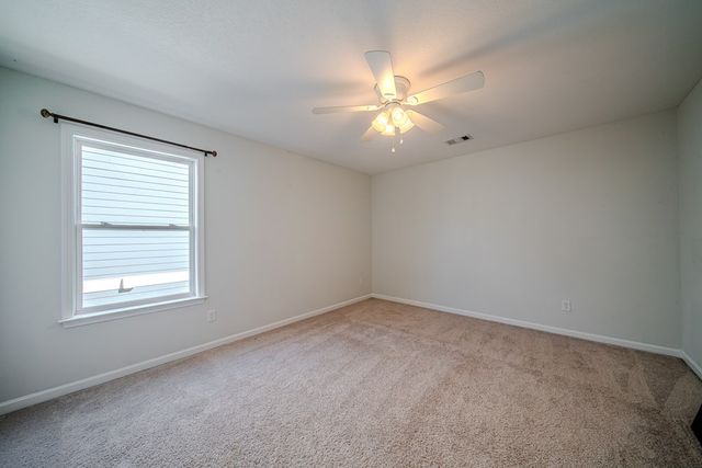 154 Red Oak Place, Smiths Station, AL 36877