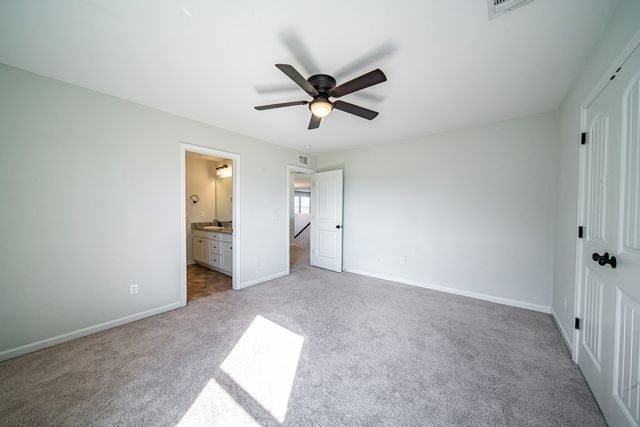 154 Red Oak Place, Smiths Station, AL 36877