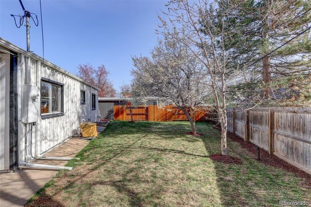 1380 S Dahlia Street, Denver, CO 80222