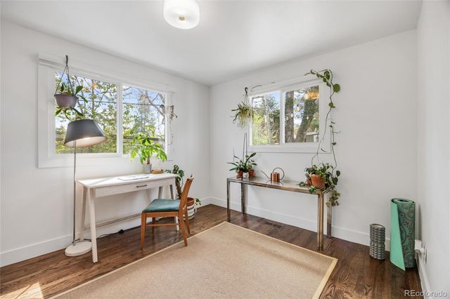 1380 S Dahlia Street, Denver, CO 80222