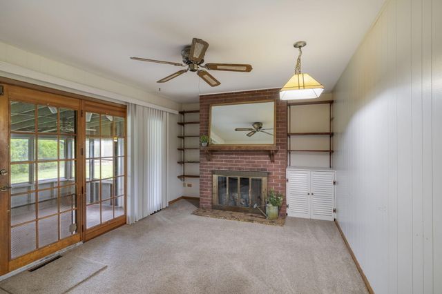 218 W 38th Court, Griffith, IN 46319