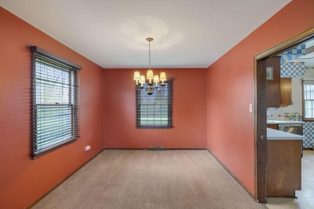 218 W 38th Court, Griffith, IN 46319