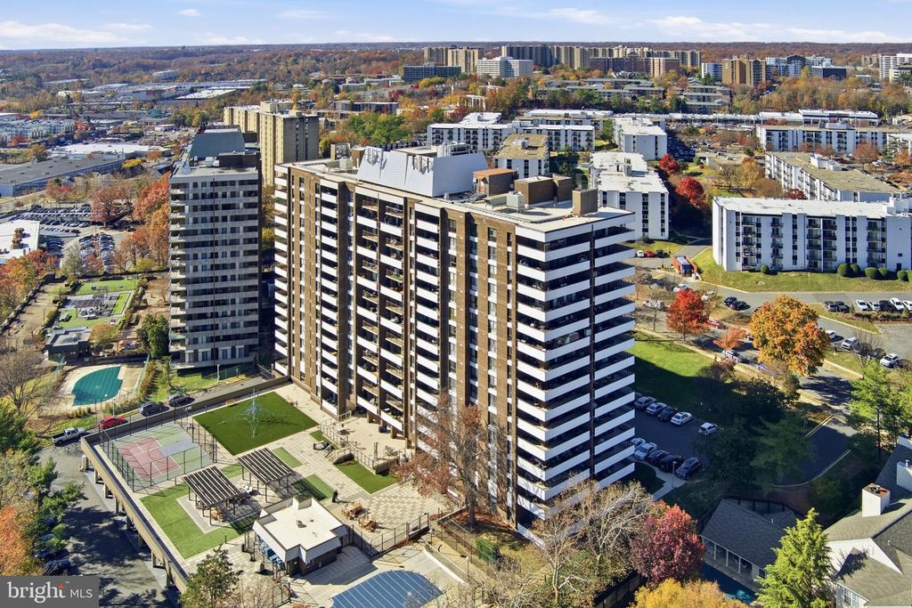 250 S REYNOLDS ST #508, Alexandria, VA 22304