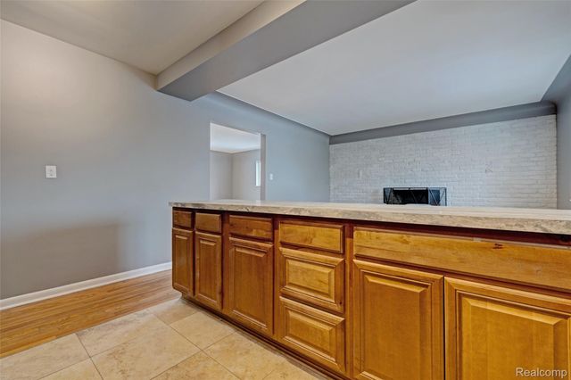 5936 Warbler Drive, Independence Charter Township, MI 48346