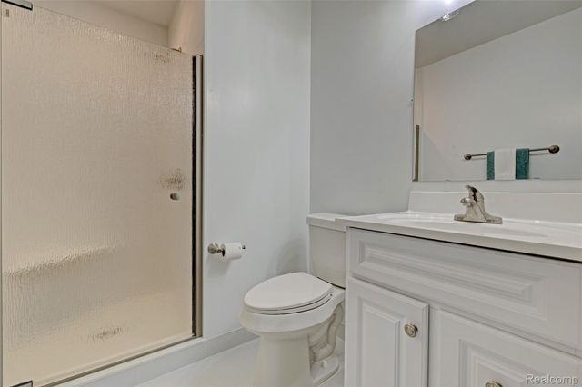 5936 Warbler Drive, Independence Charter Township, MI 48346