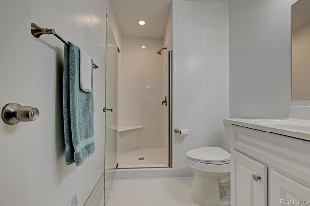 5936 Warbler Drive, Independence Charter Township, MI 48346