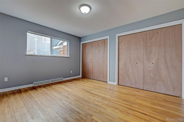 5936 Warbler Drive, Independence Charter Township, MI 48346