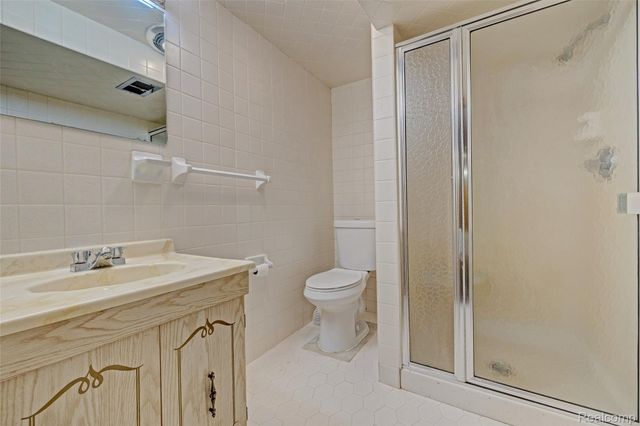 5936 Warbler Drive, Independence Charter Township, MI 48346