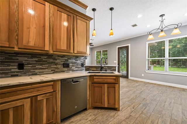 13191 Royal Lake Drive, Conroe, TX 77303