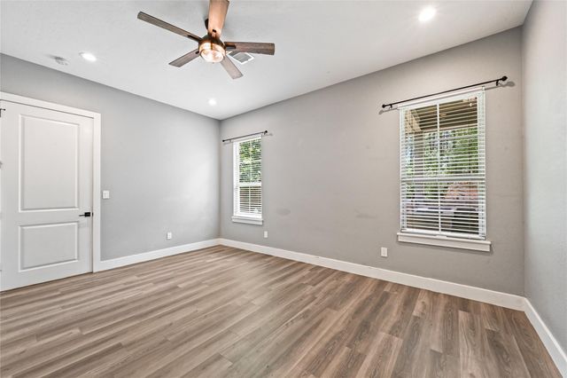 13191 Royal Lake Drive, Conroe, TX 77303