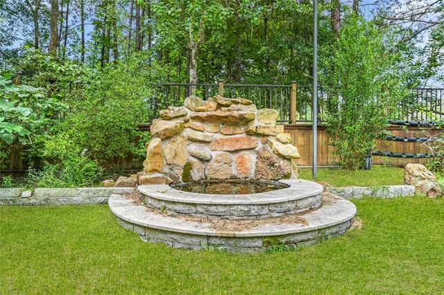 13191 Royal Lake Drive, Conroe, TX 77303