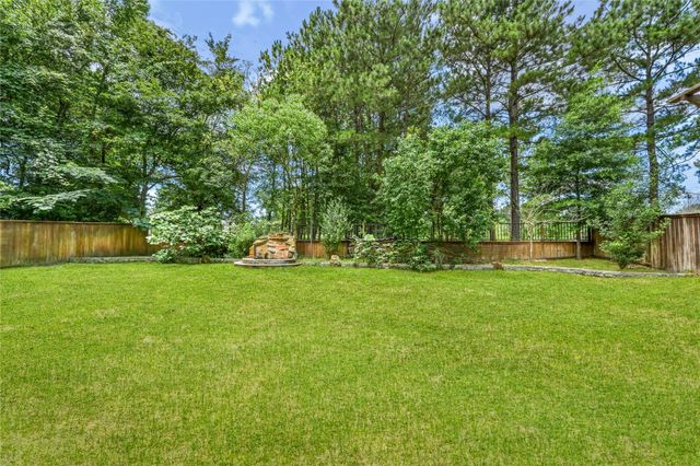 13191 Royal Lake Drive, Conroe, TX 77303