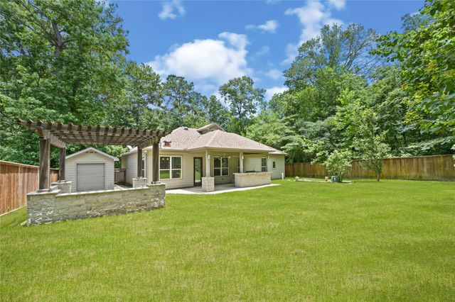 13191 Royal Lake Drive, Conroe, TX 77303