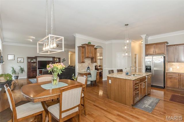 103 Auburn Trace Point, St Peters, MO 63376