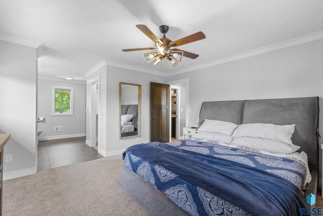 4513 S Southridge Dr Drive, Sioux Falls, SD 57105
