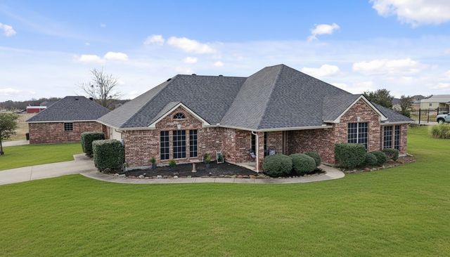 697 Alexander Lane, Royse City, TX 75189