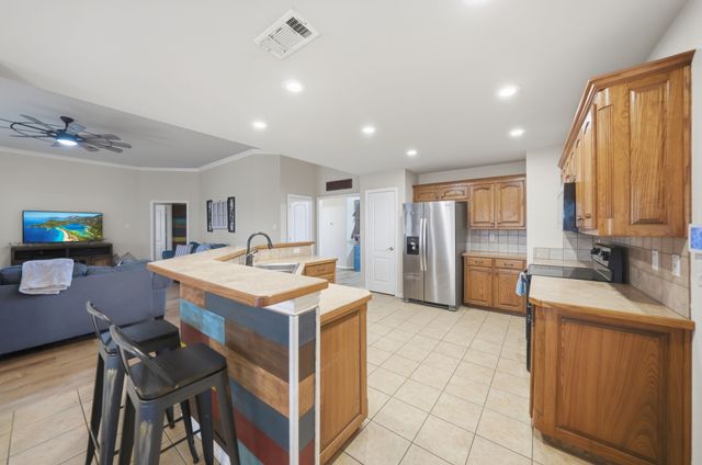 697 Alexander Lane, Royse City, TX 75189