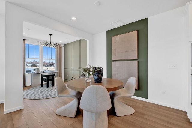 1071 Houston Street 89003, Batavia, IL 60510