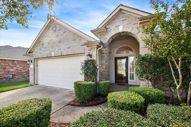 9515 Denfield Court, Houston, TX 77070