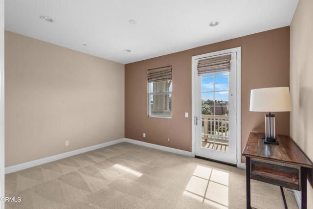 3917 W Hemlock Street, Oxnard, CA 93035