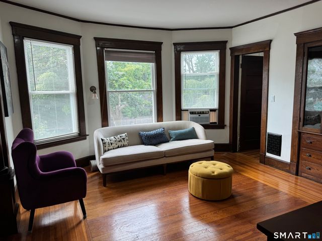 38 Brownell Street, New Haven, CT 06511