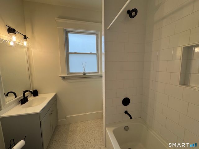 38 Brownell Street, New Haven, CT 06511